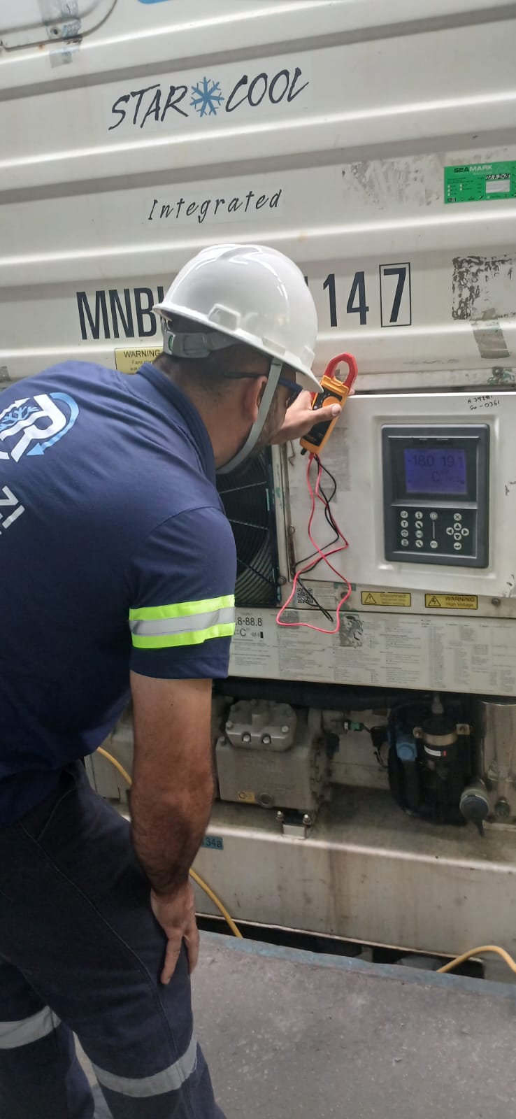 Atividade prática com medição em unidade refrigerada Star Cool